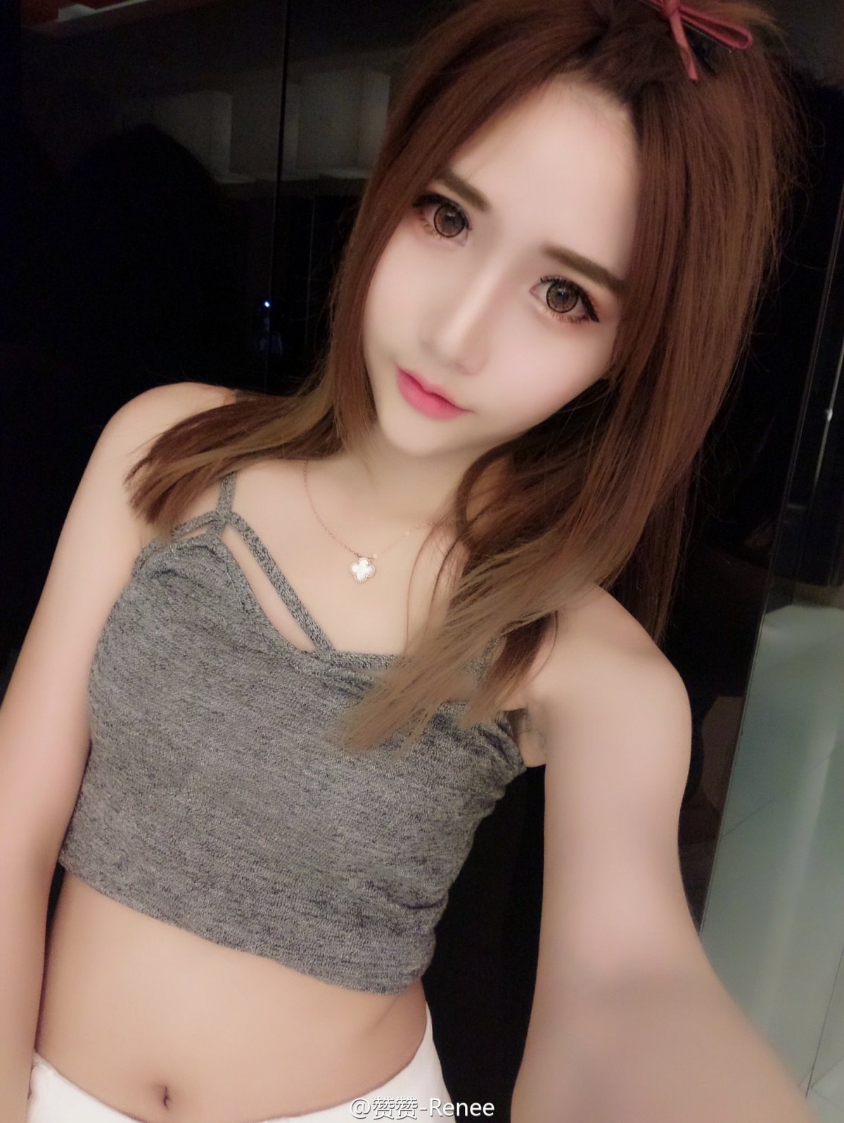 品珂互动传媒签约Showgirl美女赞赞Renee