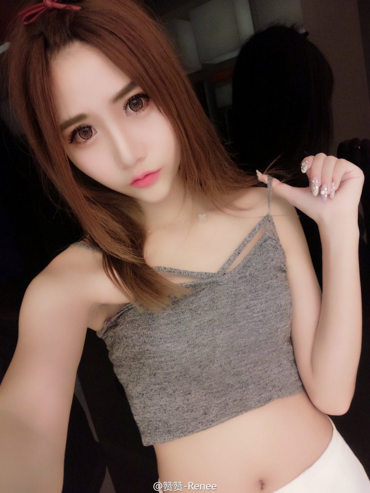 品珂互动传媒签约Showgirl美女赞赞Renee