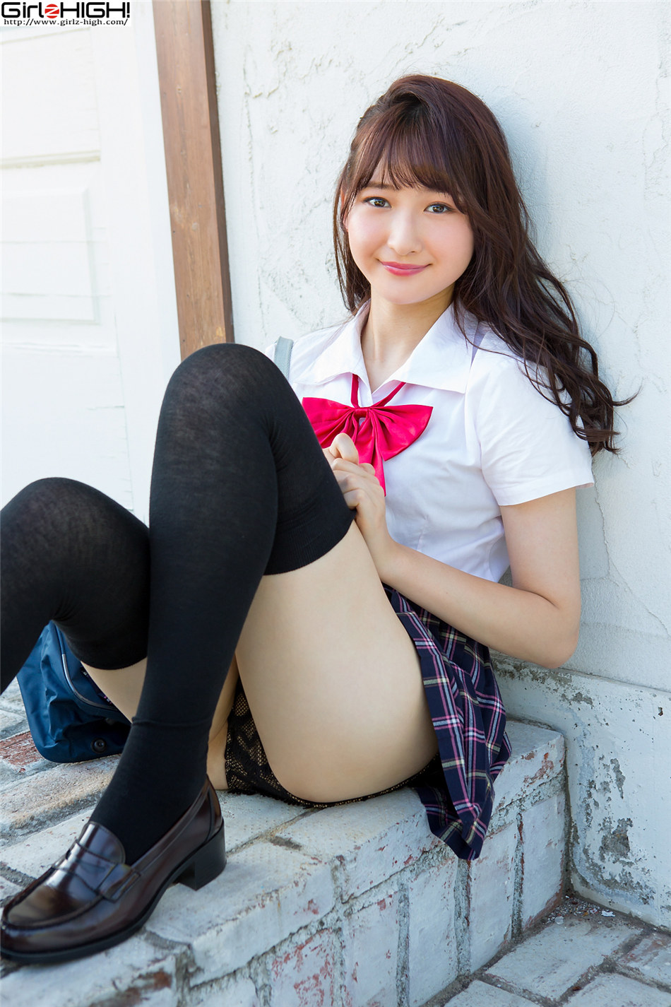 日本清纯少女近藤あさみ室外湿身性感诱惑人体写真